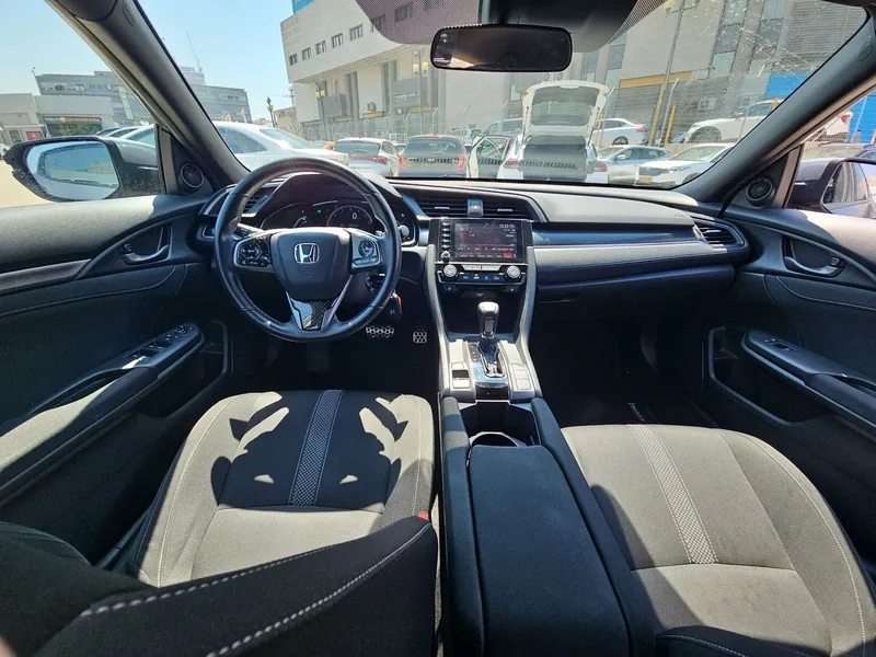 Honda Civic 2nd hand, 2021