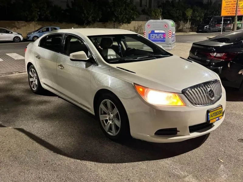 Buick LaCrosse 2nd hand, 2010, private hand