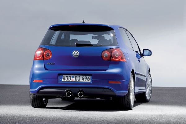 Volkswagen Golf R32 2005. Carrosserie, extérieur. Hatchback 3-portes, 5 génération