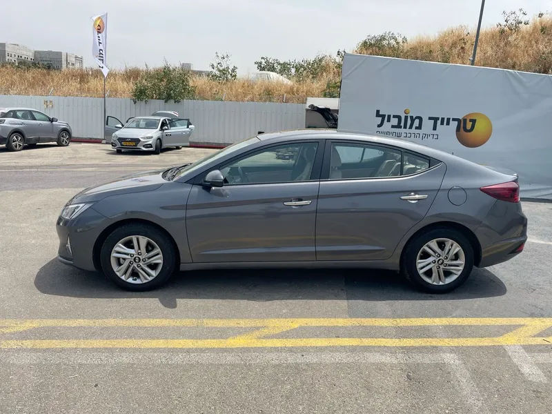 Hyundai Elantra 2nd hand, 2020, private hand