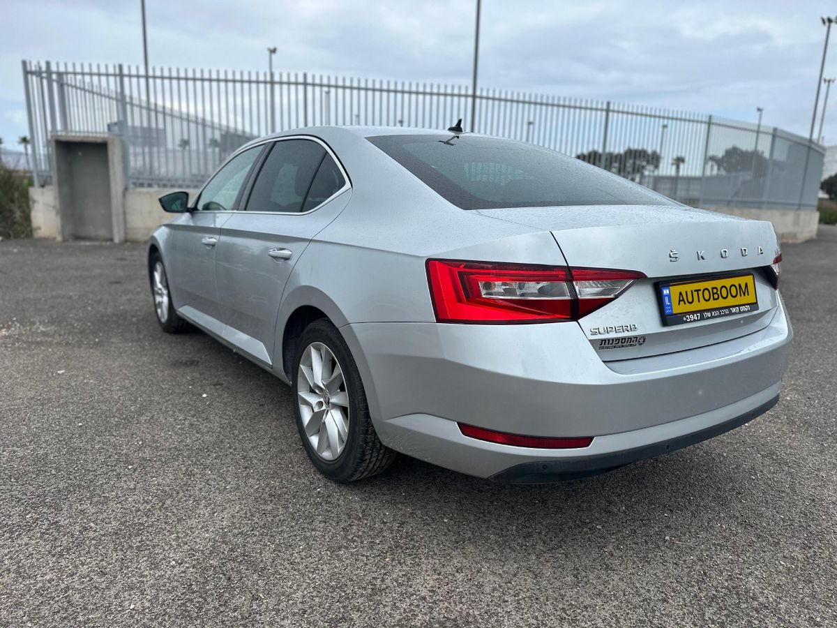 Skoda Superb 2nd hand, 2020, private hand
