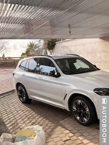 BMW iX3 2nd hand, 2022, private