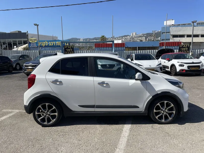 Kia Picanto 2nd hand, 2020, private hand