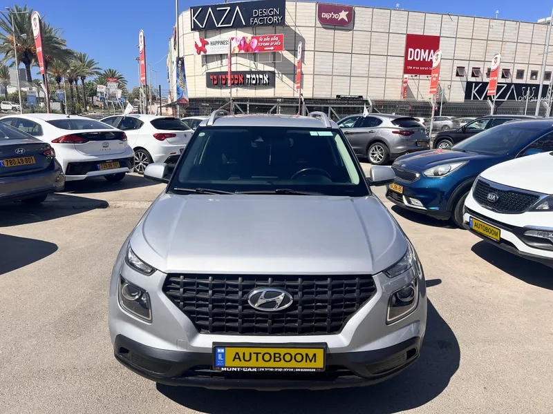 Hyundai Venue с пробегом, 2021