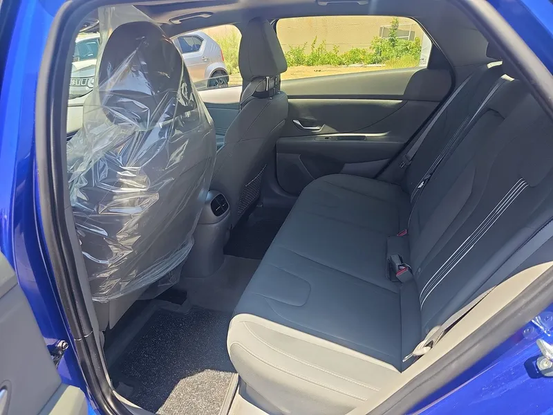 Hyundai Elantra 2ème main, 2022, main privée