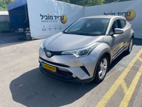 Toyota C-HR, 2018, photo