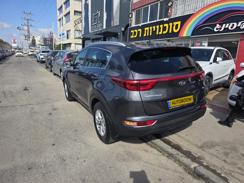 Kia Sportage 2nd hand, 2017, private