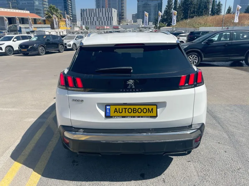 Peugeot 3008 2nd hand, 2020, private hand