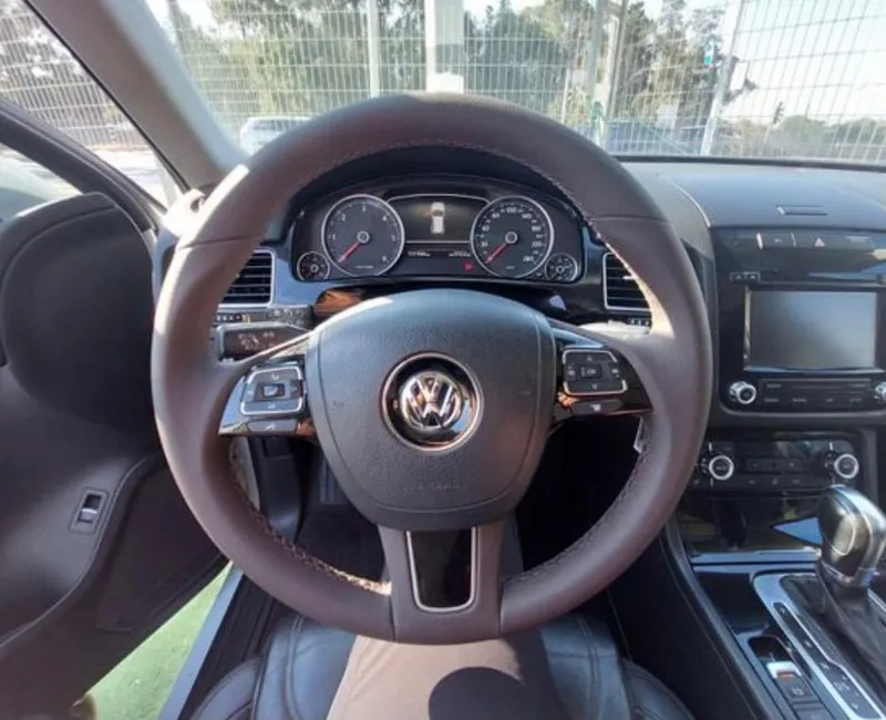Volkswagen Touareg 2nd hand, 2014