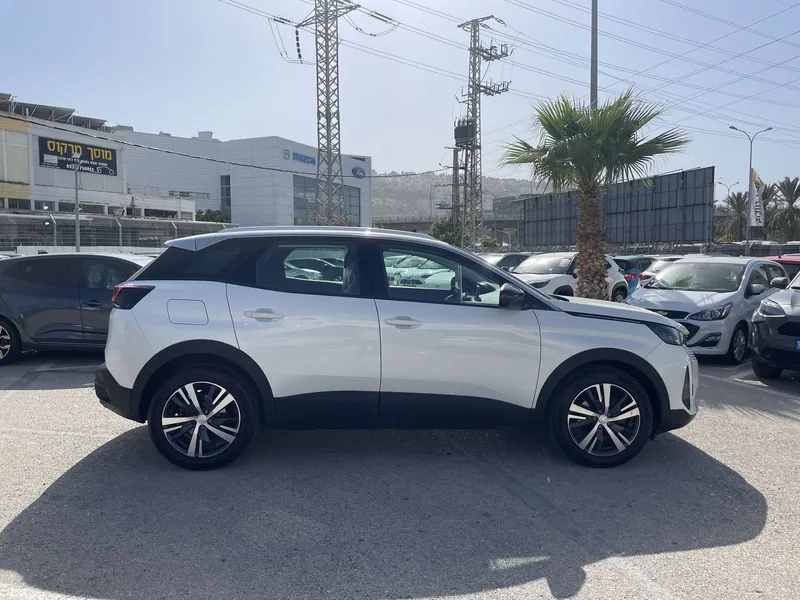 Peugeot 3008 2nd hand, 2023, private hand