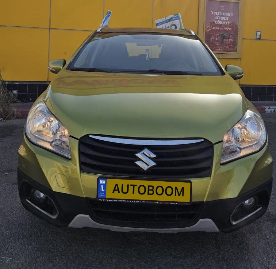 סוזוקי קרוסאובר SX4 יד 2 רכב, 2014, פרטי
