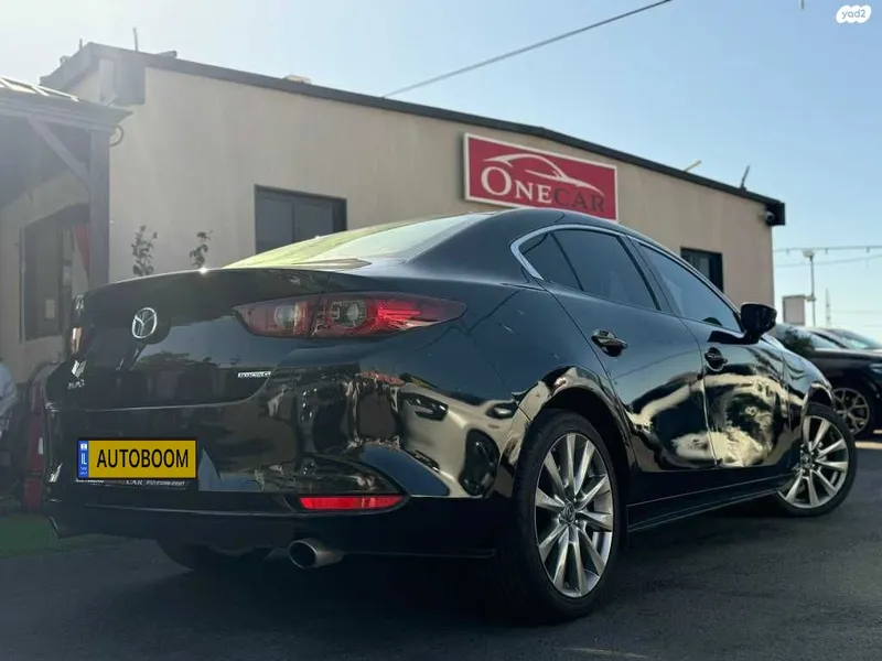 Mazda 3 с пробегом, 2023, частная рука