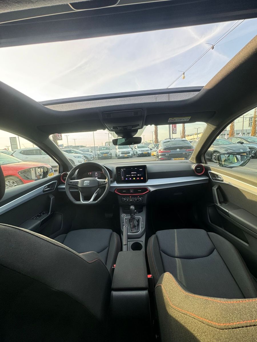 SEAT Ibiza с пробегом, 2024, частная рука