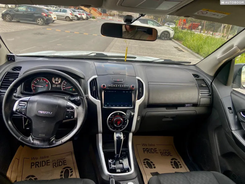 Isuzu D-Max с пробегом, 2020, частная