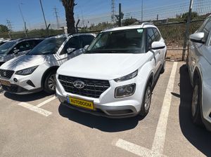 Hyundai Venue, 2023, photo