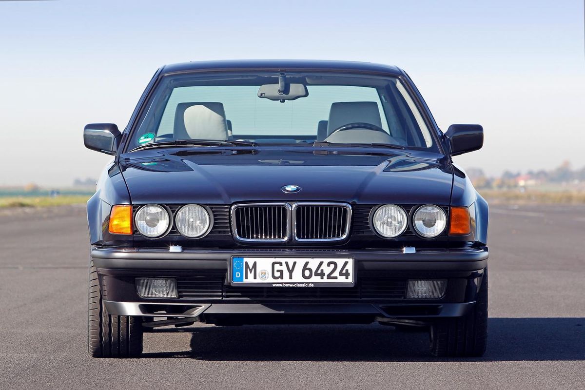 BMW 7 series 1986. Carrosserie, extérieur. Berline, 2 génération