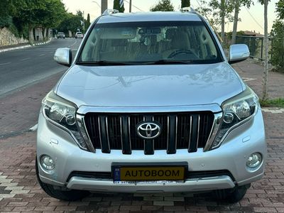 Toyota Land Cruiser 2ème main, 2016, main privée