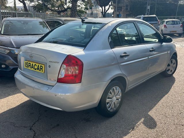 Hyundai Accent 2nd hand, 2009