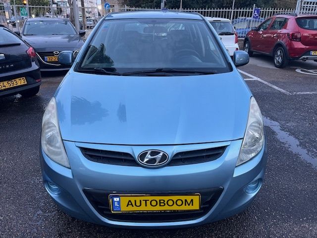 Hyundai i20 с пробегом, 2012