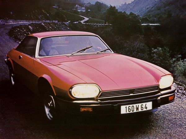 דיימלר XJS 1973. מרכב, צורה. קופה, 1 דור