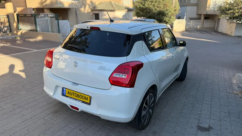 Suzuki Swift 2nd hand, 2019, private hand