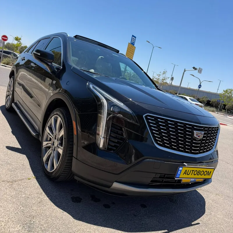 קאדילק XT4 יד 2 רכב, 2022, פרטי