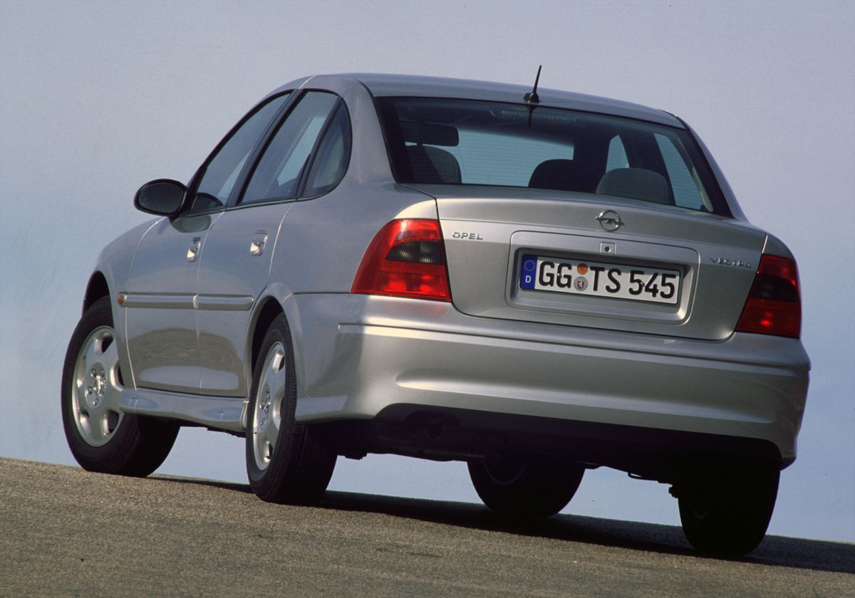 Opel Vectra 1999. Carrosserie, extérieur. Berline, 2 génération, restyling