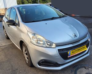 Peugeot 208, 2018, photo