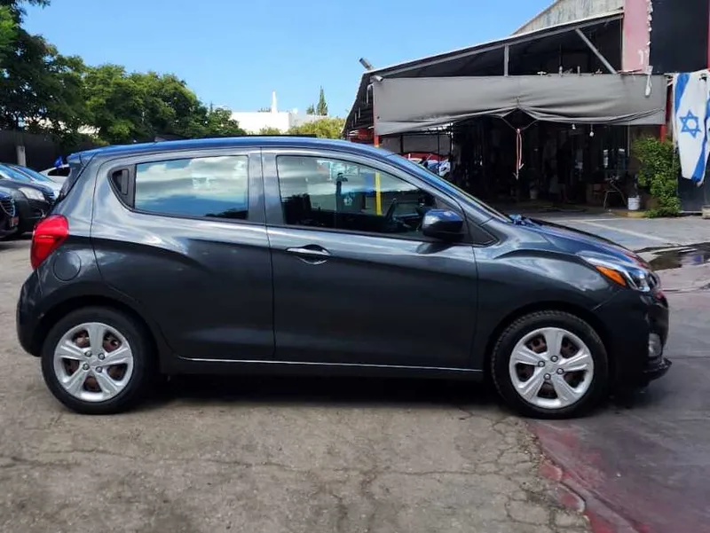 Chevrolet Spark 2nd hand, 2020, private