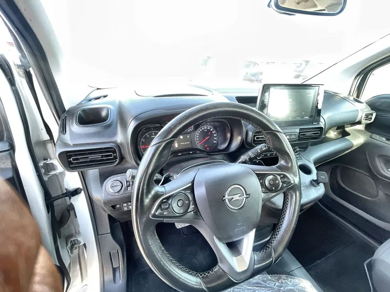Opel Combo 2nd hand, 2022, private hand