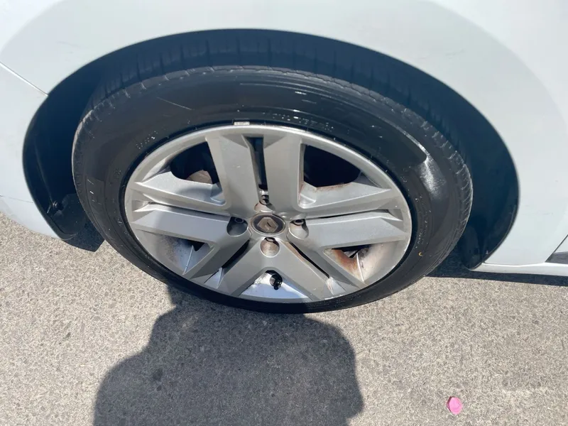 Renault Clio 2nd hand, 2022