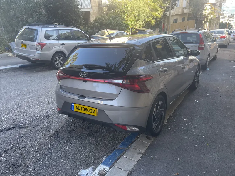 יונדאי i20 יד 2 רכב, 2022, פרטי