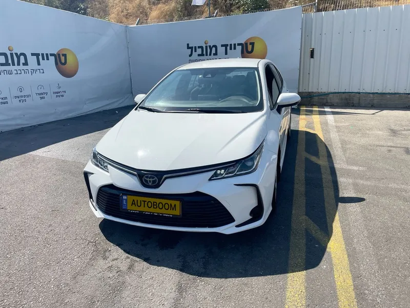 Toyota Corolla 2nd hand, 2021