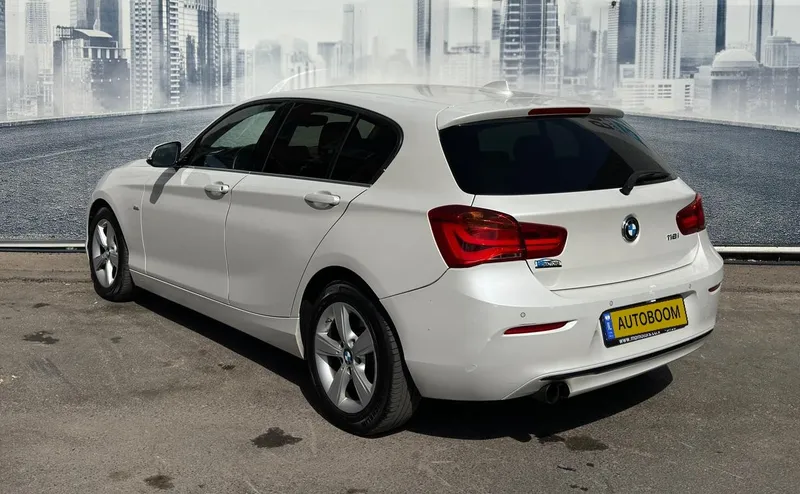 BMW 1 series с пробегом, 2018, частная