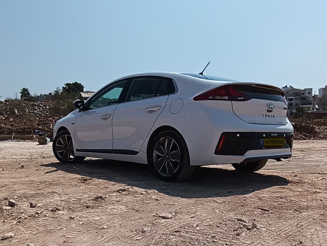 Hyundai IONIQ 2nd hand, 2017, private hand