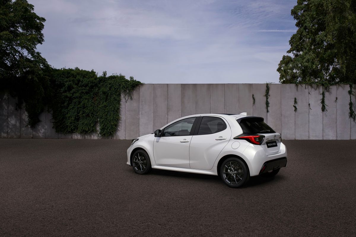 Mazda 2 Hybrid 2022. Кузов. Мини 5 дв., 1 поколение