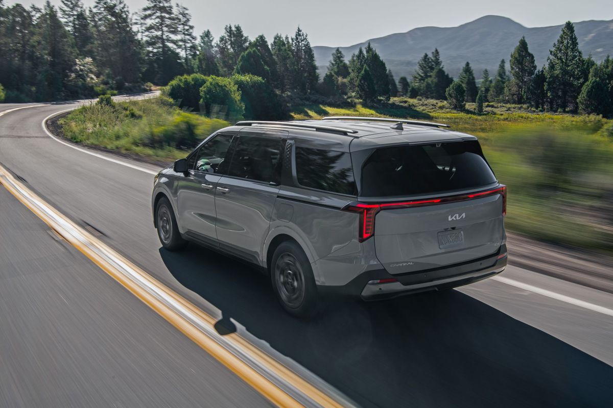 Kia Carnival 2023. Кузов. Минивэн, 4 поколение, рестайлинг