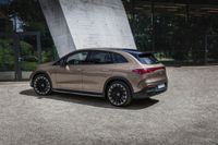 مرسيدس EQE SUV 2022. الهيكل، المظهر الخارجي. SUV ٥ أبواب, 1 الجيل