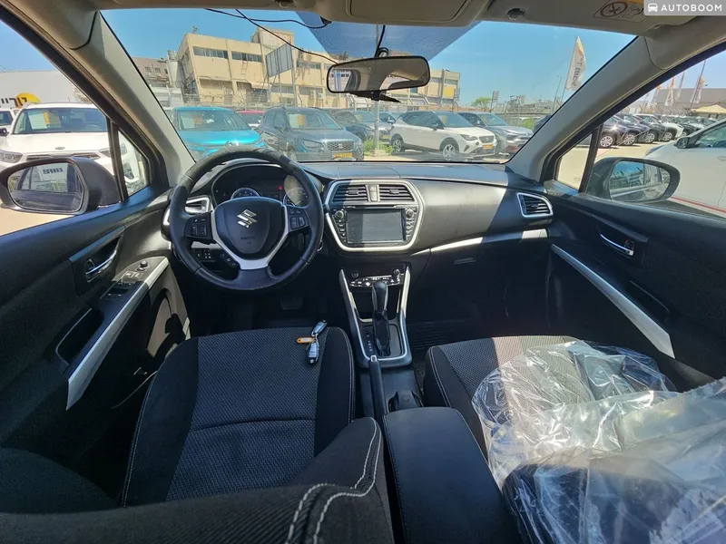 Suzuki Crossover SX4 2ème main, 2015