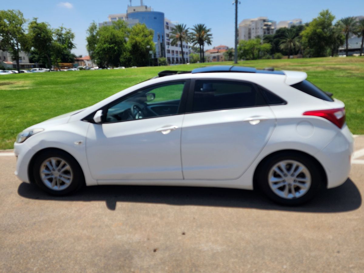 Hyundai i30 с пробегом, 2013, частная рука