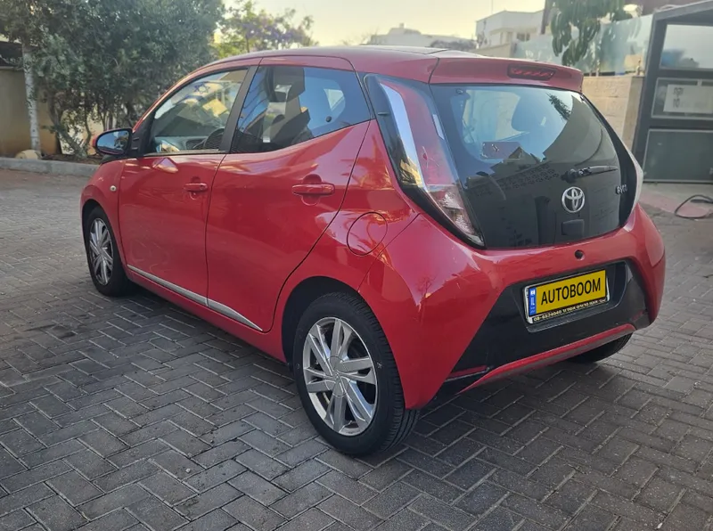 Toyota Aygo 2nd hand, 2017, private hand