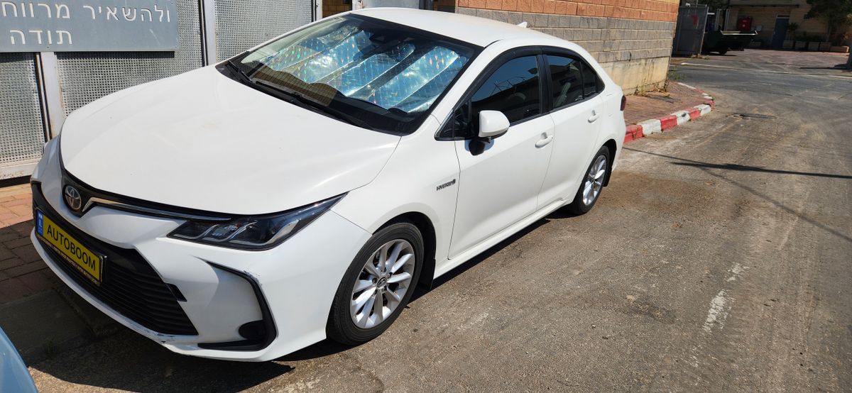 Toyota Corolla 2nd hand, 2019, private hand