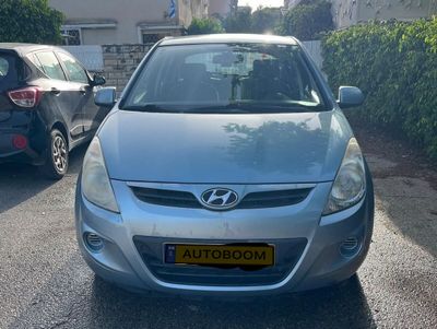 Hyundai i20 2ème main, 2012, main privée