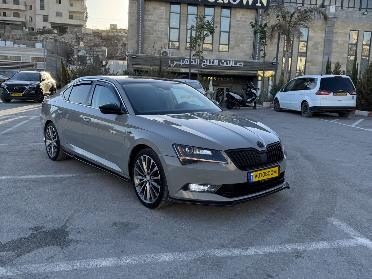 Skoda Superb с пробегом, 2019, частная рука