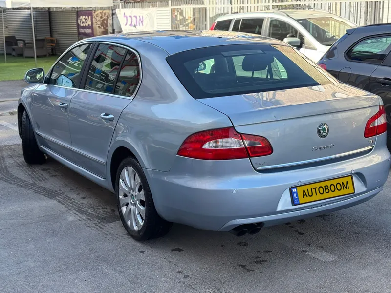 Skoda Superb 2nd hand, 2012