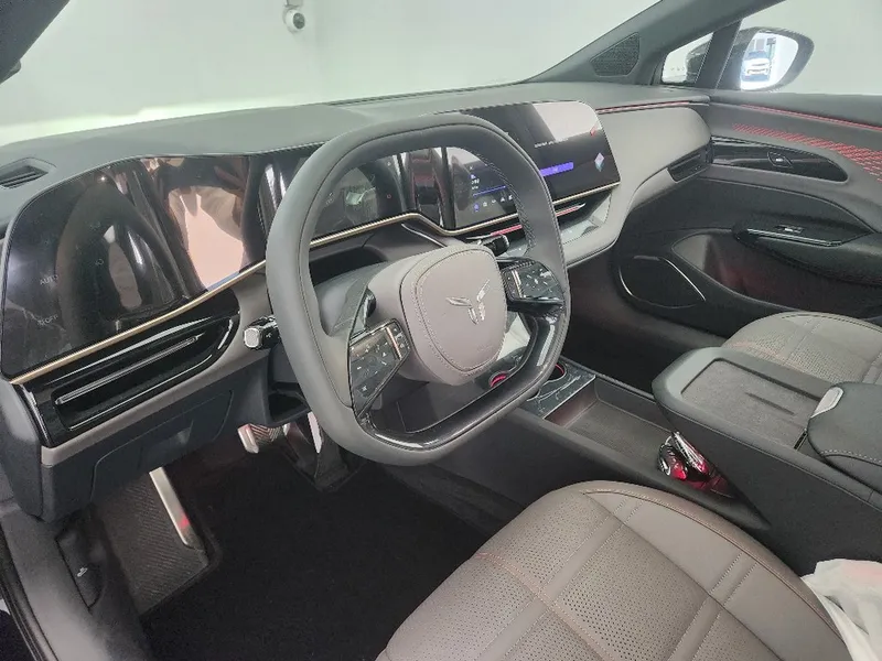 Hongqi EH7 новый, 2025
