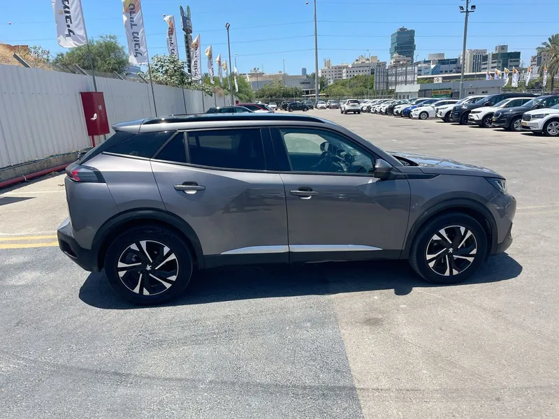 Peugeot 2008 2nd hand, 2021