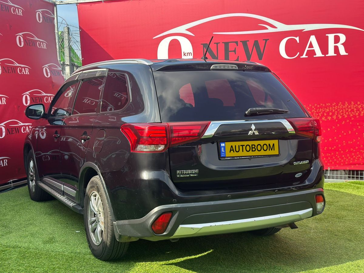 Mitsubishi Outlander 2nd hand, 2016, private hand