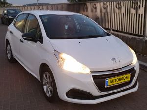 Peugeot 208, 2017, photo