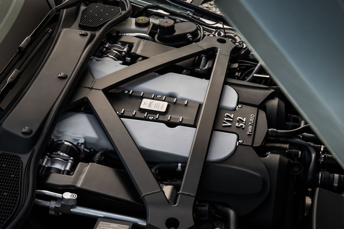 Астон Мартин DB11 2016. Двигатель. Купе, 1 поколение
